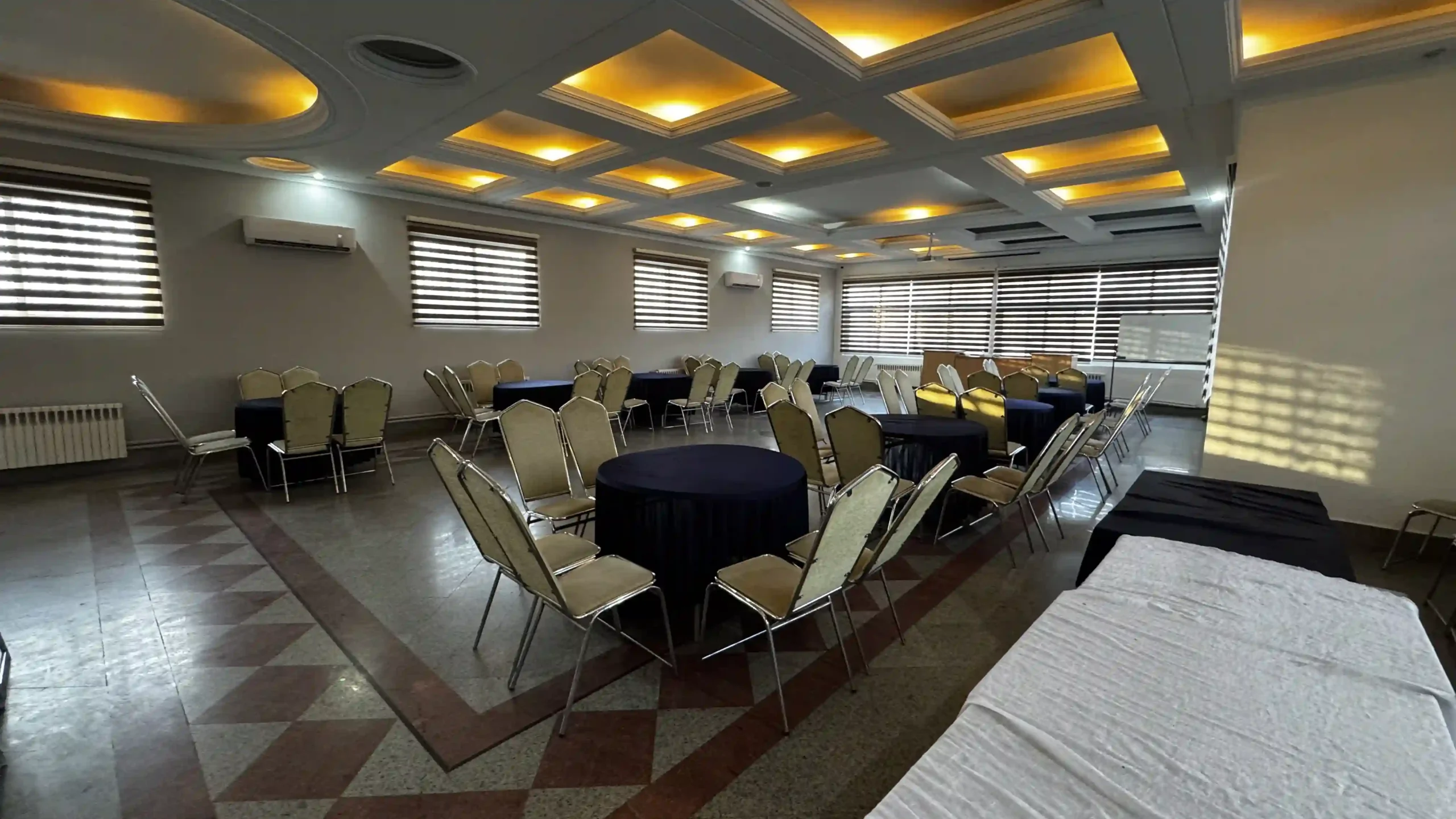 سالن همایش دهکده ورزشی